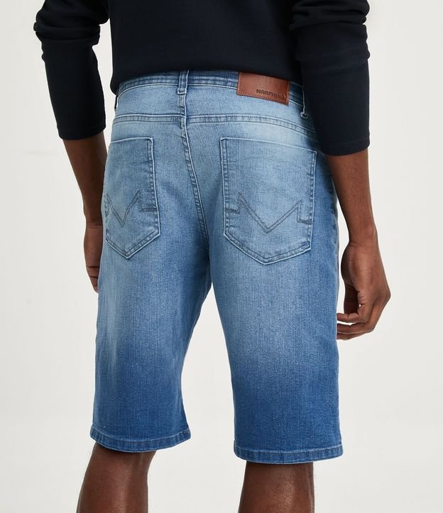 Bermuda Slim en Jean con Dobladillos y en Color Gastado