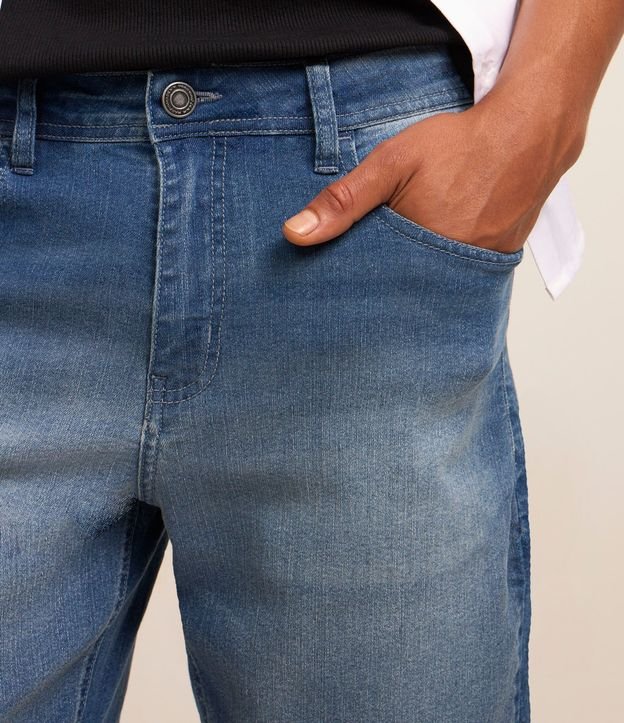 Bermuda Slim en Jean con Dobladillos y en Color Gastado 6