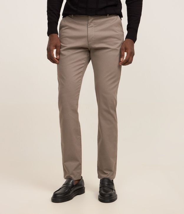 Pantalón Slim Básica en Sarga con Elastano 3
