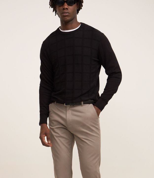 Pantalón Slim Básica en Sarga con Elastano 4