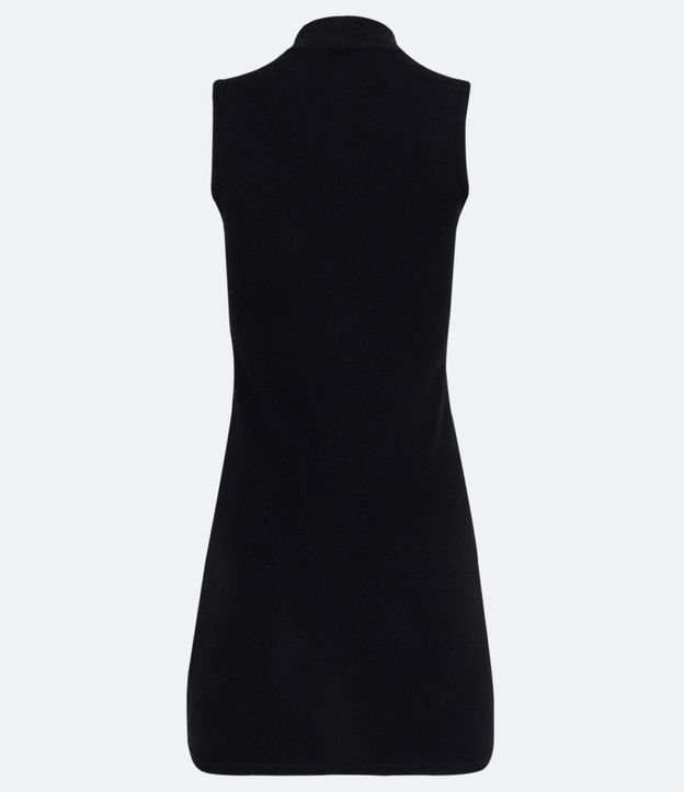 Vestido Basico con Cuello Semi Alto 3