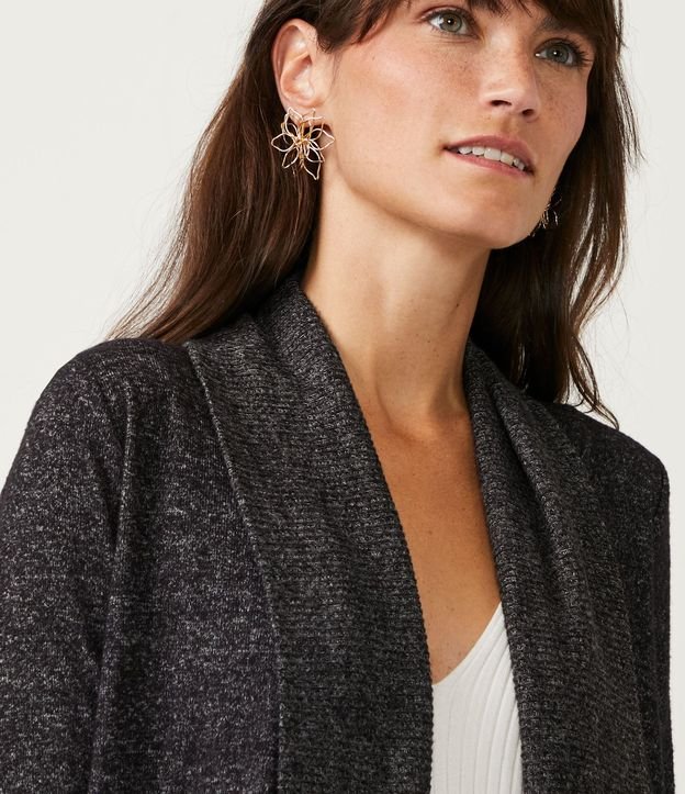 Cardigan Básico en Viscosa con Abertura Total 4