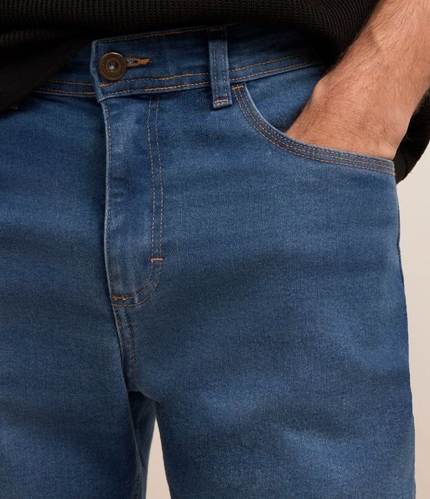 Pantalón Recto Liso en Jean 7