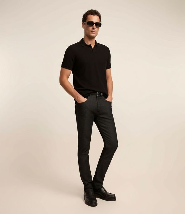 Pantalón Jean Liso con Bolsillo