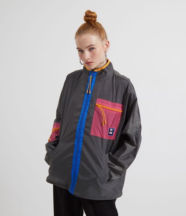 Campera Larga con Cierre Contrastante 3