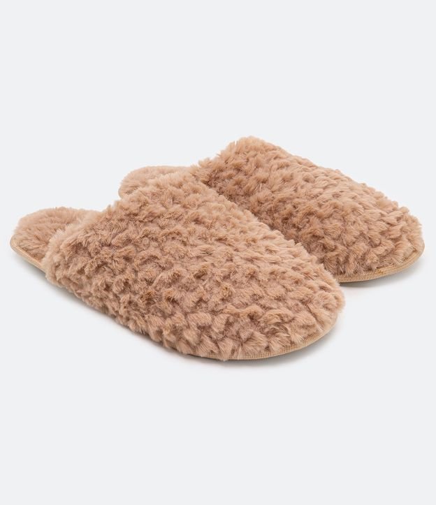 Pantufla Escamada Lisa con Pelitos