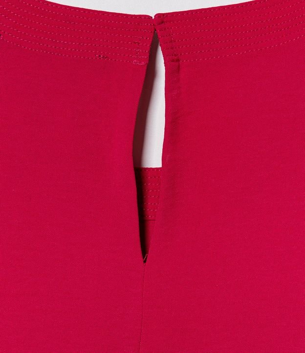 Blusa con Aberturas y Detalles de Pespuntes 7