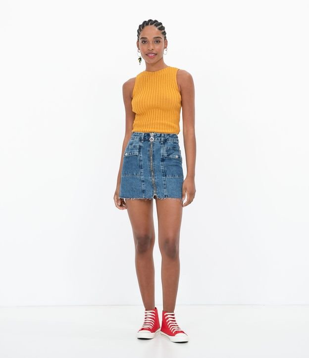 Blusa Musculosa Lisa en Tricó Sin Mangas con Cuello Alto