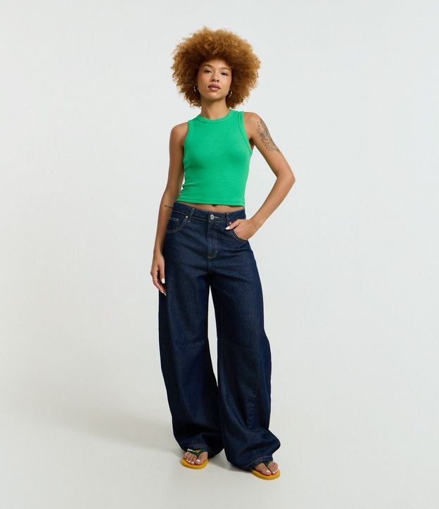 Blusa Cropped sin Manga en Ribana con Cuello Redondo 2