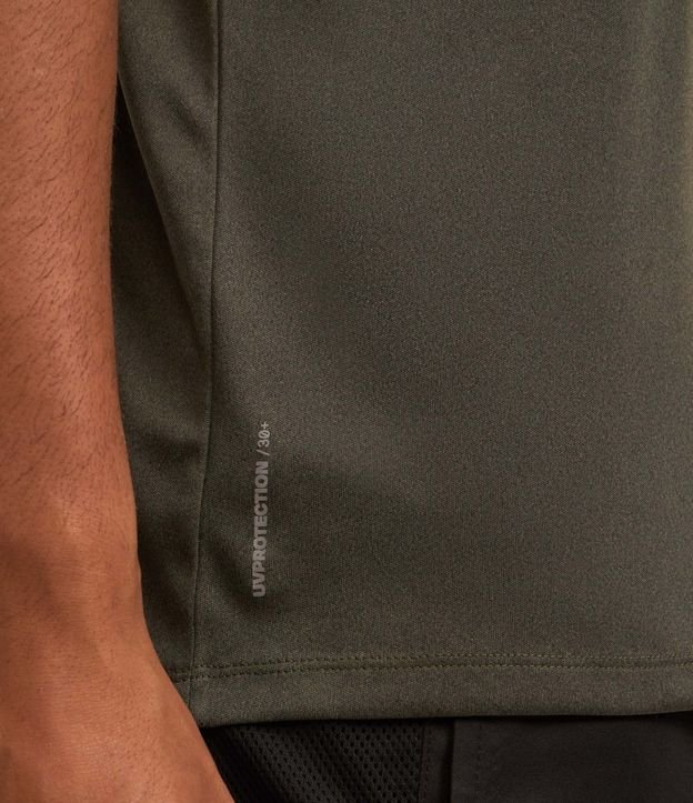 Remera Deportiva Básica en Tecnologia Dry con Manga Corta 3