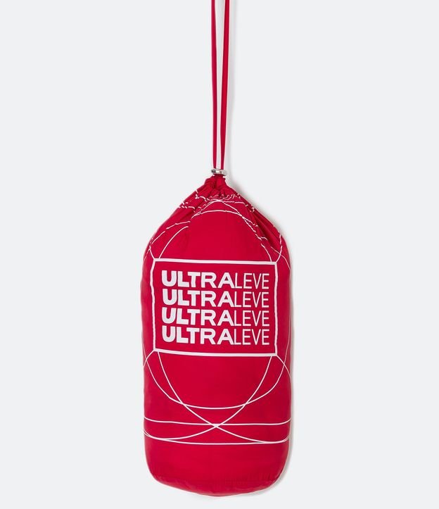 Campera Ultra Ligera en Poliamida con Capucha y Gomos 11