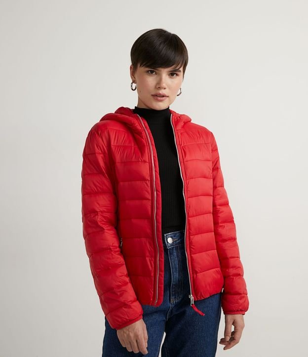 Campera Ultra Ligera en Poliamida con Capucha y Gomos