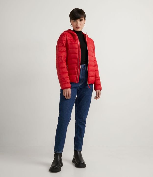 Campera Ultra Ligera en Poliamida con Capucha y Gomos 8