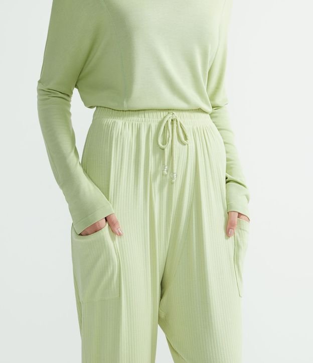 Pantalón Saruel en Viscosa Acanalada con Bolsillos Laterales 3