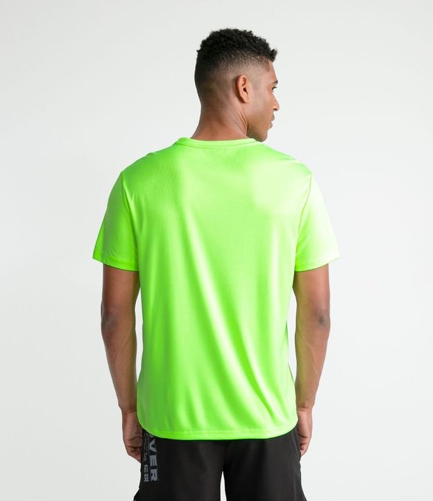Remera Deportiva Básica en Tecnologia Dry con Manga Corta 2