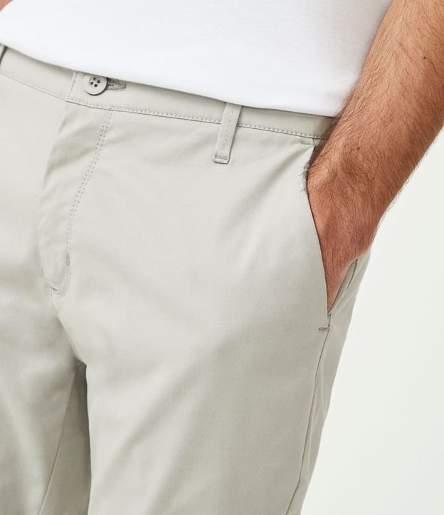 Pantalón Slim Sarjado Cropped Sastrería con Bolsillos 4