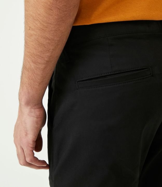 Pantalón Slim Sarjado Cropped Sastrería con Bolsillos 5
