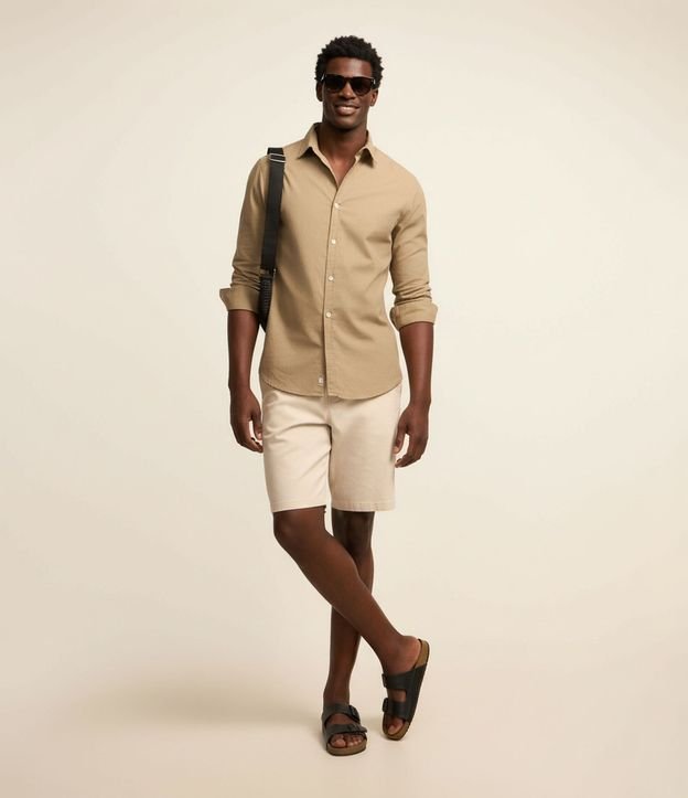 Bermuda Slim en Sarga con Elastano
