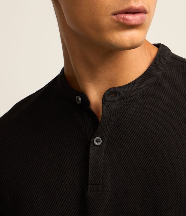 Camisa Polo Slim en Piquet Texturizado con Cuello Polo 8