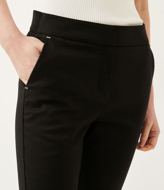 Pantalón Sastrería con Bolsillos Detanteros Sin Estampa 4