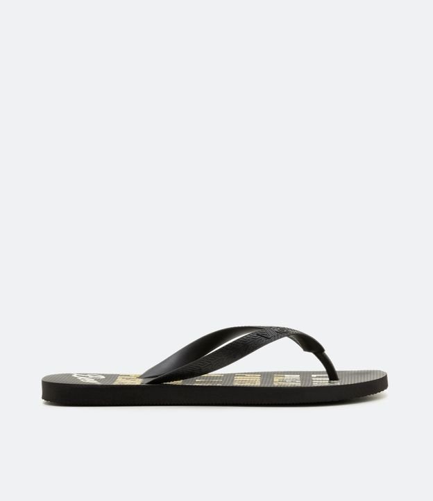 Chinelo de Dedo con Estampado Beer 2