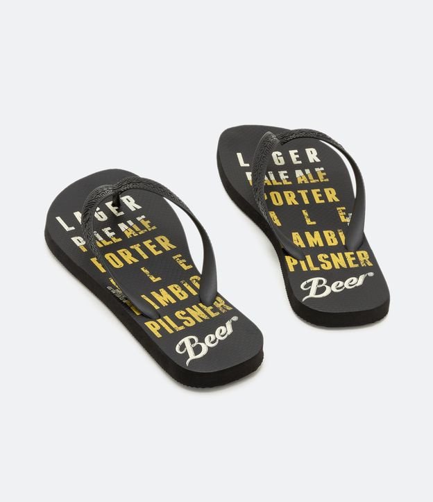 Chinelo de Dedo con Estampado Beer 3