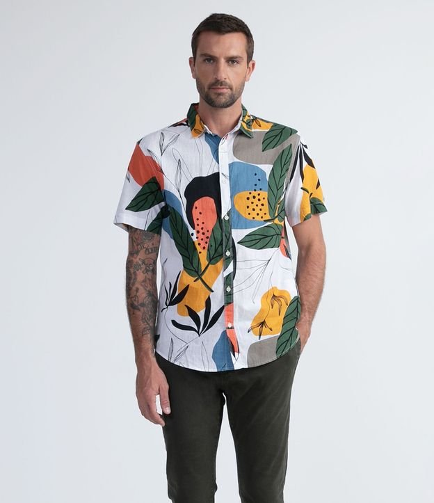 Camisa Manga Corta en Lino con Estampado de Follaje Abstracta