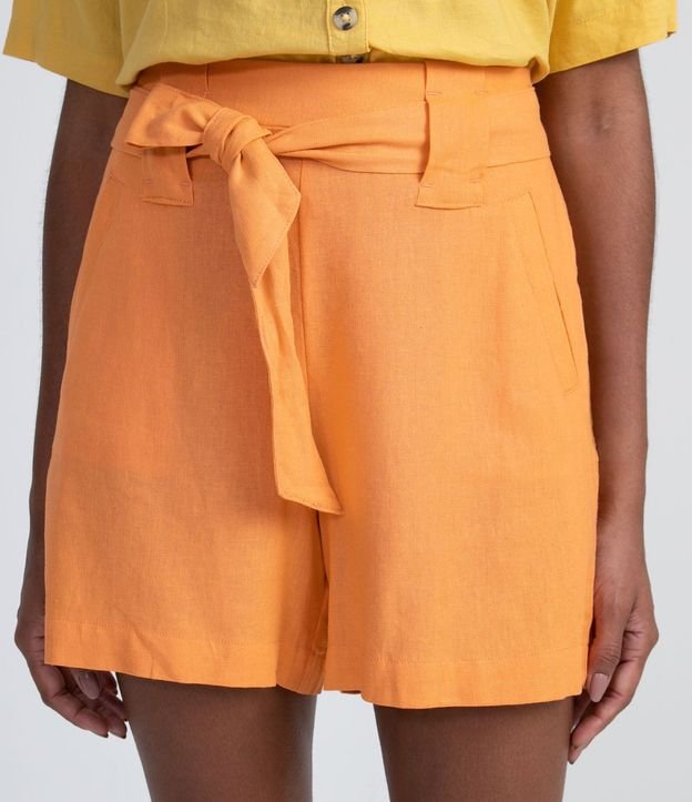 Short em Viscolino con Transeúnte Ancho y Banda