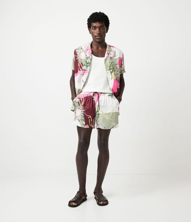 Bermuda en Viscosa con estampadodo Floral Patchwork