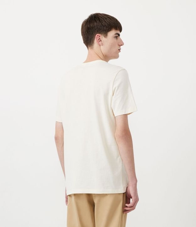 Remera Slim Básica en Algodón Peruano con Cuello Redondo 4