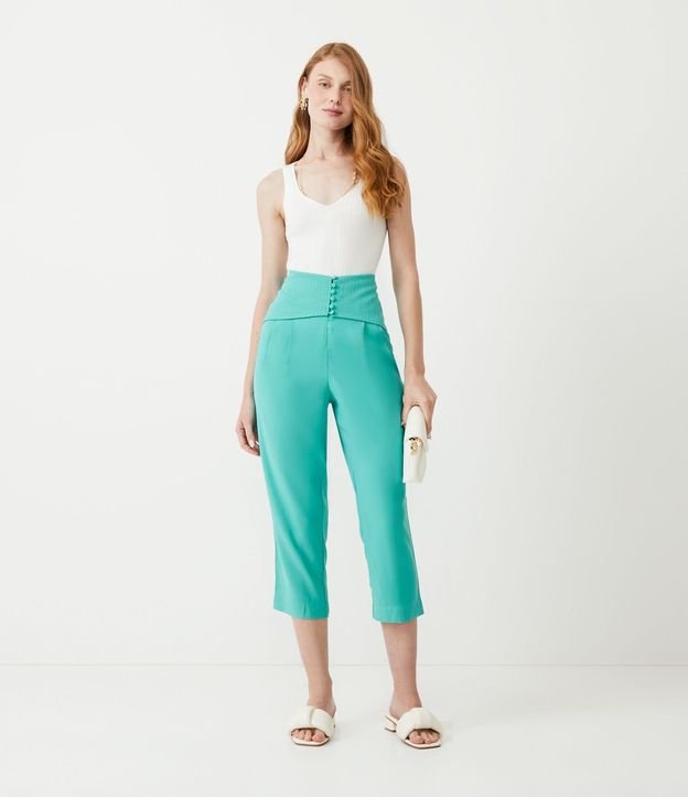 Pantalón Confort en Viscosa con Pala Pespuntado y Botones Forrados