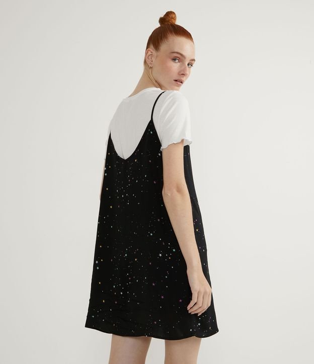 Vestido Corto en Viscosa Estampado Estrellas con Blusa Por Bajo 2