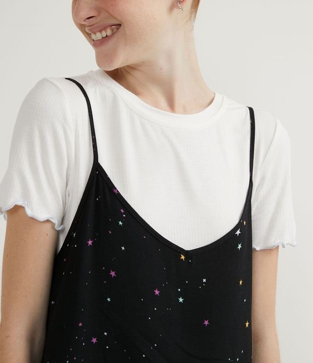 Vestido Corto en Viscosa Estampado Estrellas con Blusa Por Bajo 3