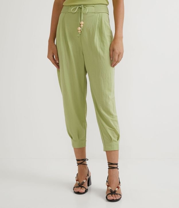 Pantalón Jogger en Orly con Amarre Frontal y Pliegues