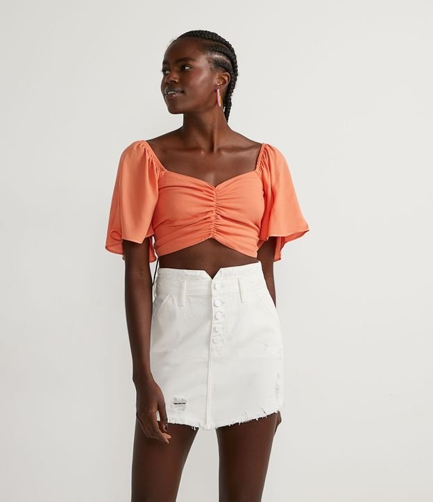 Blusa Cropped en Viscosa con Pliega Frontal y Amarre en la Espalda