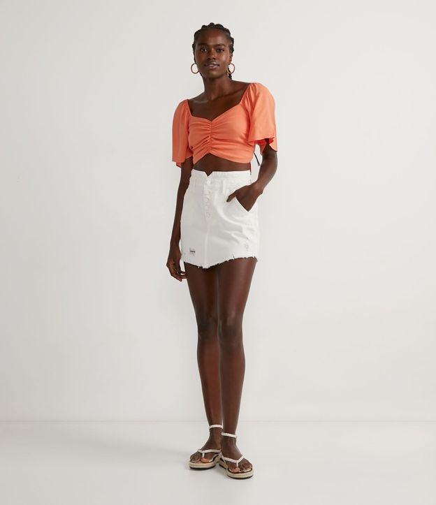 Blusa Cropped en Viscosa con Pliega Frontal y Amarre en la Espalda 4