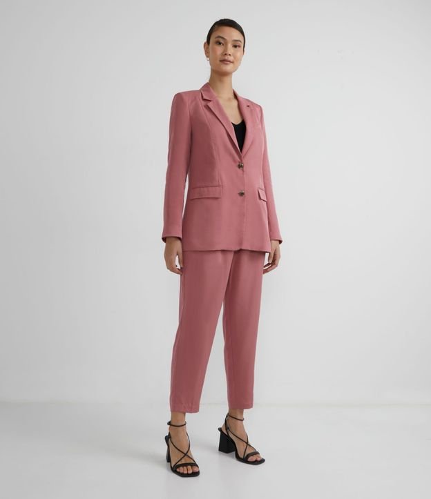 Pantalón en Liocel con Cintura Ancha y Pespuntado 5