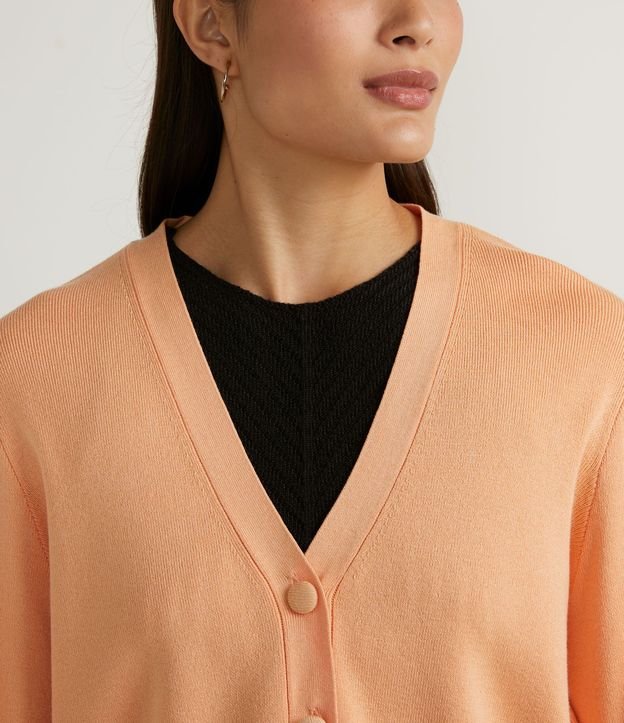 Chaqueta Corta de Punto con Manga Abullonada y Botones Forrados 3