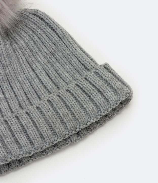 Gorro de Punto Acanalado con Pompón y Bajo Plegado 3