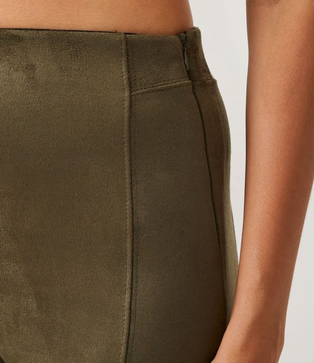 Pantalón Legging en Fake Gamuza con Recortes 6