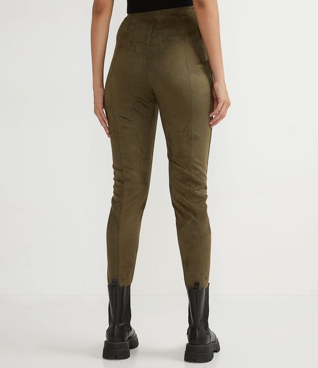 Pantalón Legging en Fake Gamuza con Recortes 2