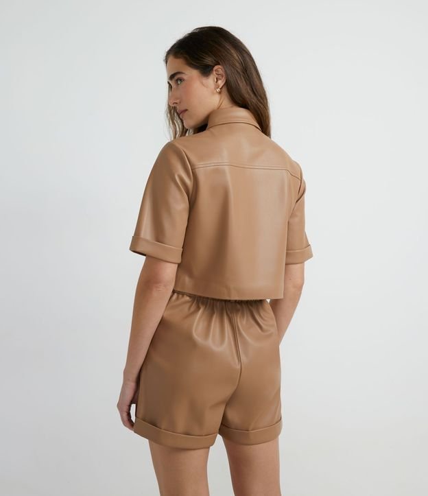 Camisa en Material Sintético con Botones de Corazón 2