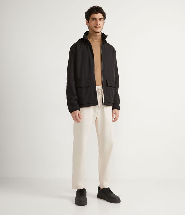 Suéter Slim en Punto con Textura y Cuello Alto 4