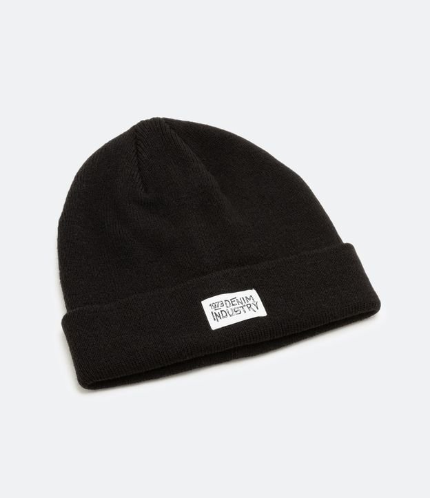 Gorro Básico con Etiqueta Frontal 4