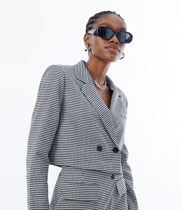 Blazer Cropped Sastrería con Estampado Pied-de-Poule 3
