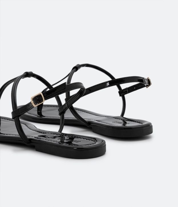 Sandalia Plana con Tiras Finas y Salto Flat 6
