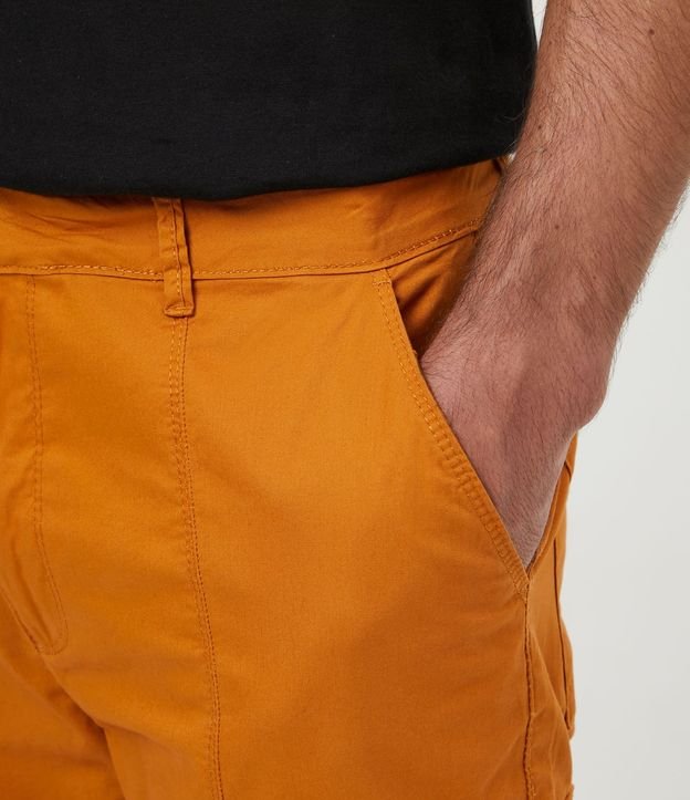 Pantalón Cargo en Algodón 4