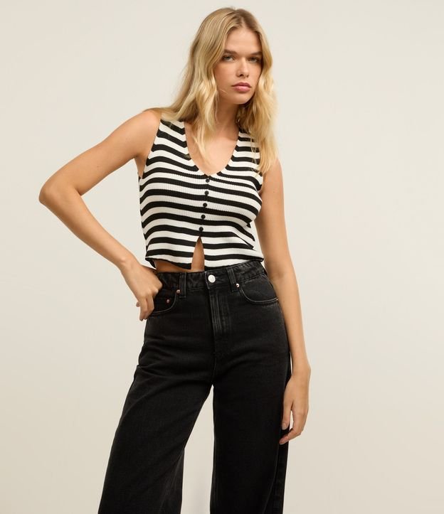 Pantalón Wide Leg Jeans con Tiro Alto y Bajo Corte a Hilo 2
