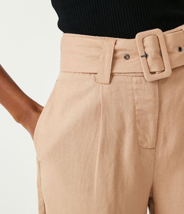 Short en Lino con Cinturón Hebilla y Pliegues 5