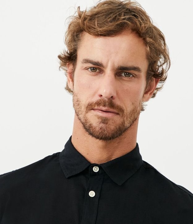 Camisa Comfort Básica en Lino Manga Larga 5